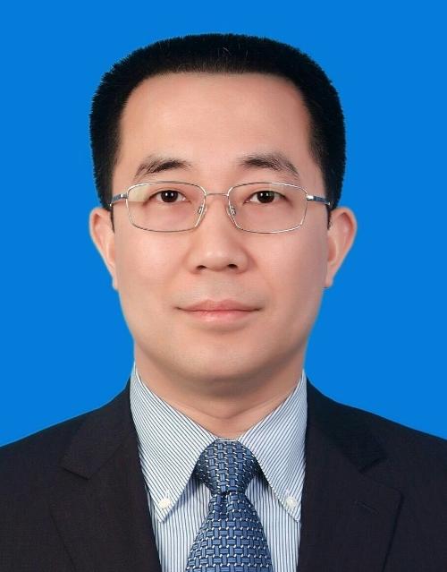 中原银行前董事长郭浩的河南省人大代表职务被罢免，曾任职鹤壁市长

8月3日，河南