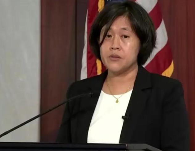 “能代表美国起诉中国，我相当骄傲。”在大会上，坦然说出这句话的，不是别人，而是黑