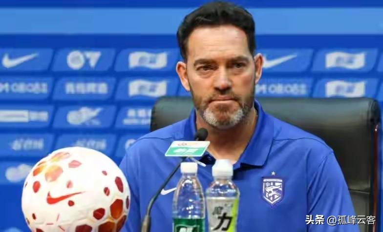 一场3：3虽然打的足够顽强，但不足以让武汉三镇看到保级曙光，所以苏亚雷斯依旧任重
