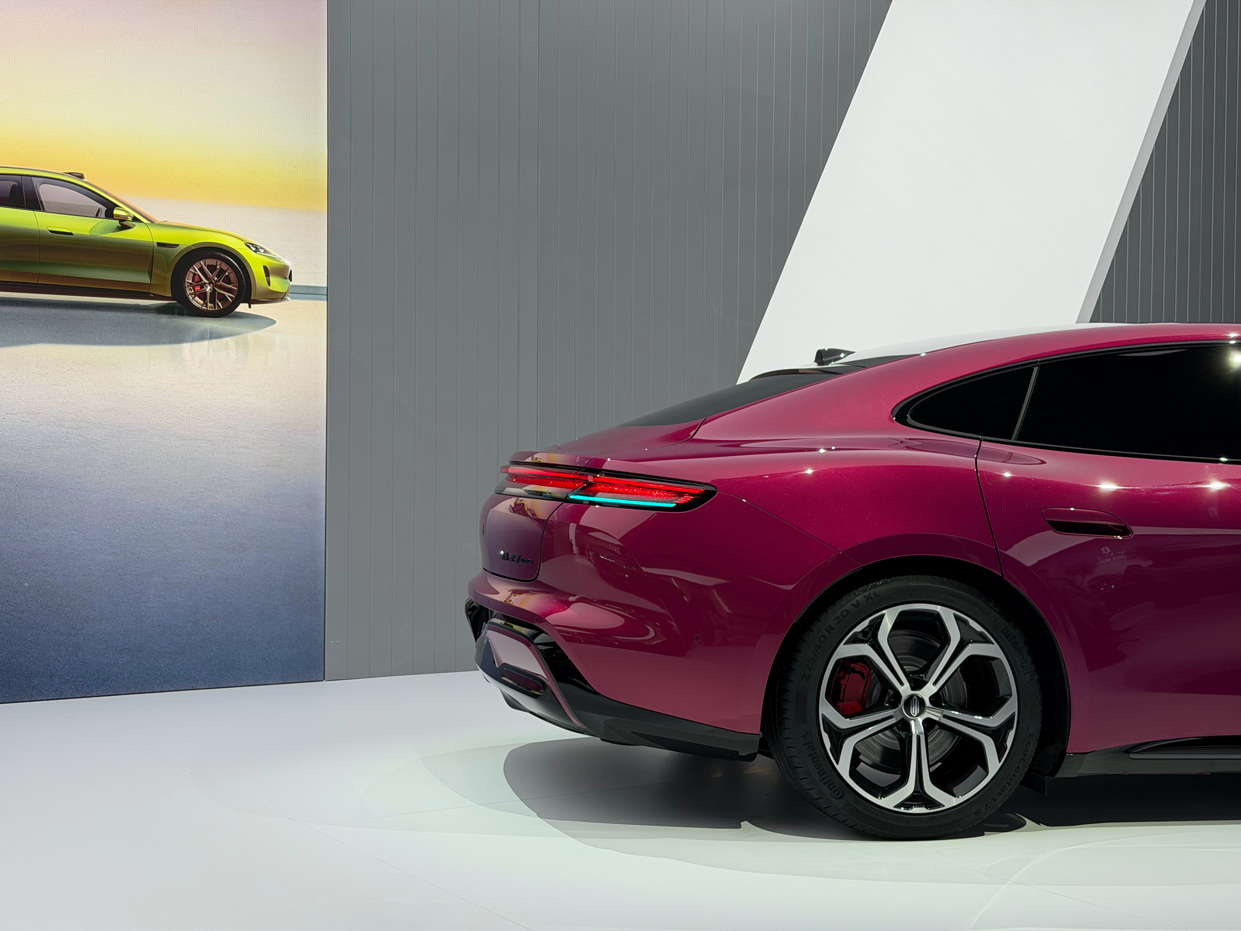 Z7T 实车尚界Z7实车亮相尚界Z7双车开箱首发