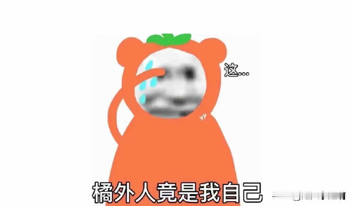 昨天下午我家门口斜对面垃圾桶边上又放了一堆的纸壳子。
没人捡。
我们小区业主出来