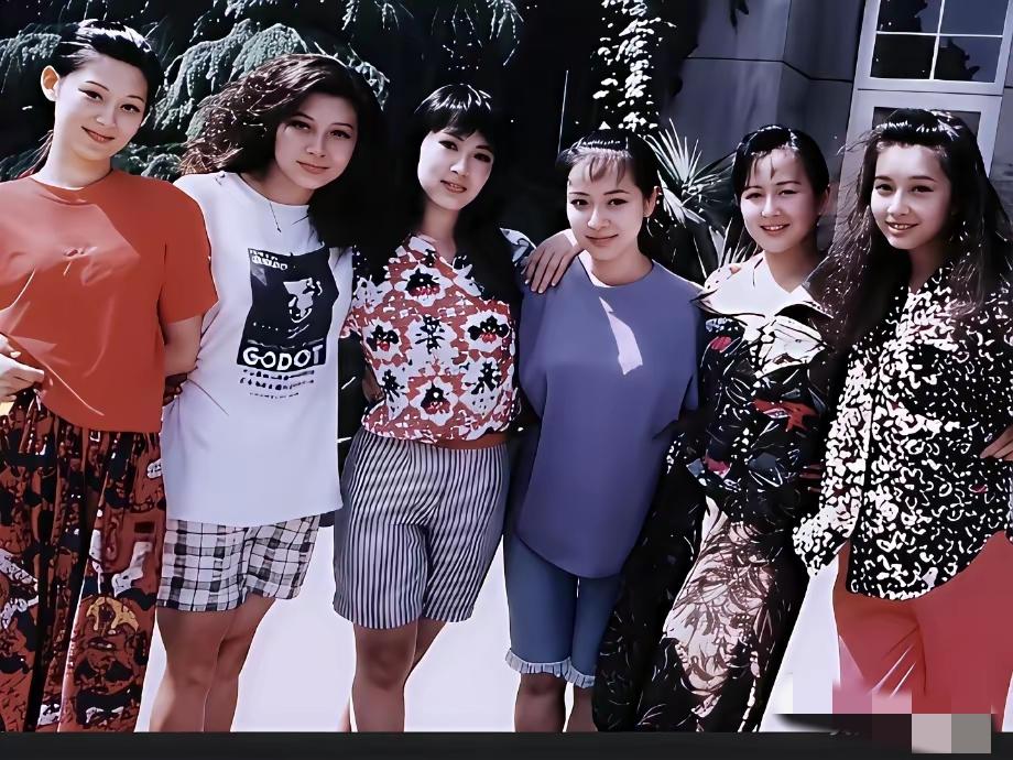 这里面能认出两个，说明你已经不年轻了。