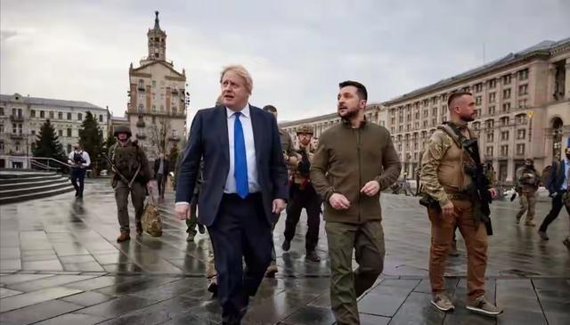 俄罗斯人最恨的不是美国，不是德国，不是乌克兰，不是波兰，也不是法国，而是英国！