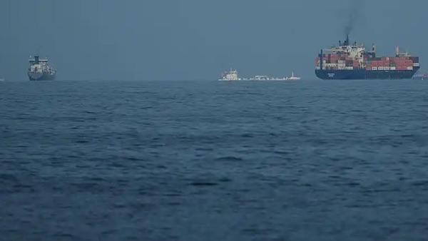 23日，伊朗常驻联合国日内瓦代表阿里·巴赫雷尼公开说明，霍尔木兹海峡如今完全开放