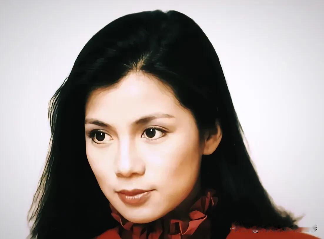 你觉得翁美玲漂亮吗每一张都绝美，大爱翁美玲🌼翁美玲