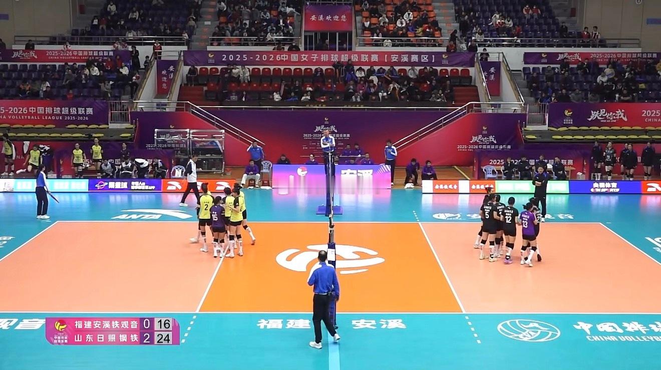 2025-2026中国女排超级联赛常规赛A级第12轮，山东日照钢铁女排客场3-0