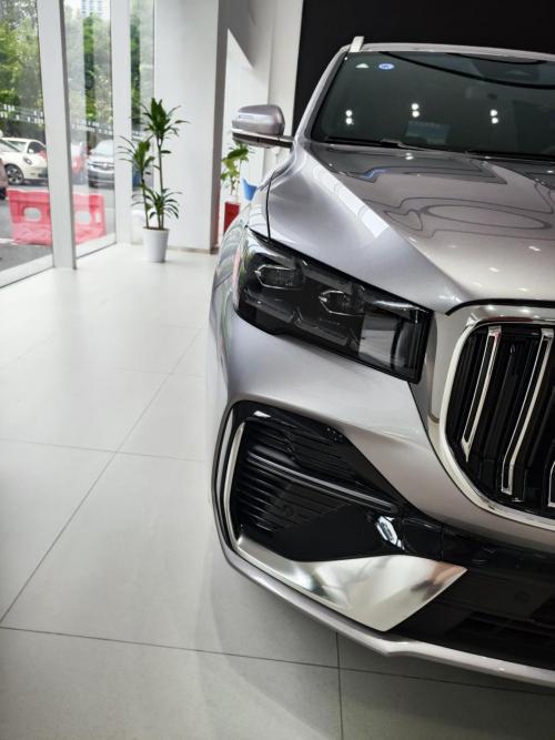 停车再也不用喊人帮忙了！

作为新手司机，最怕停车难！星越 L 全新东方曜的 A