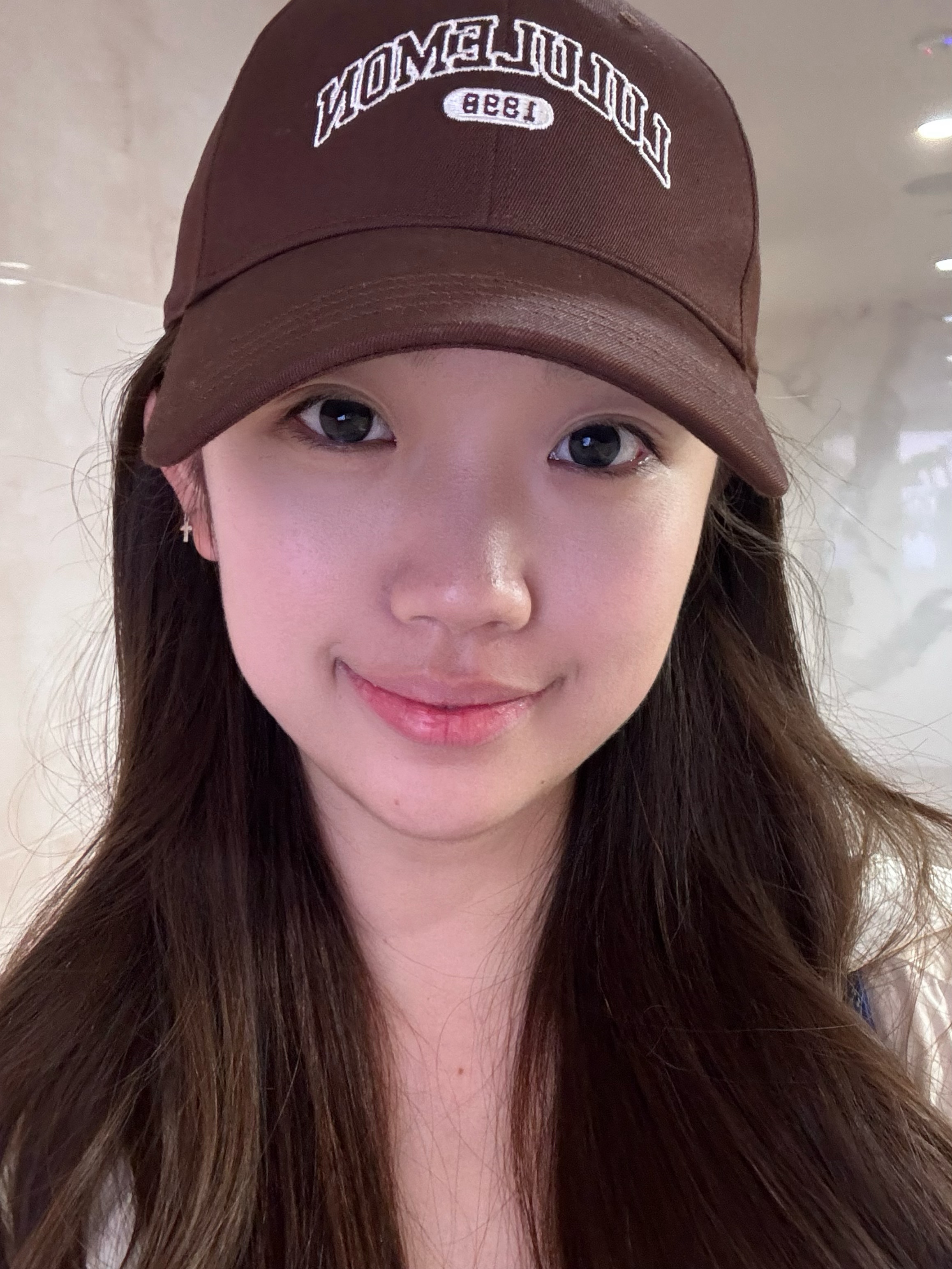 我也想化妆拍照然后又忙得晕头转向了哎呀呀！找点这段时间的live交代一下 ​​​