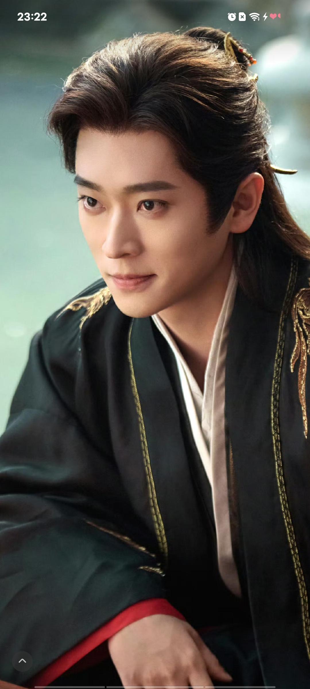 不行了不行了，《成何体统》真的很会讲故事，特地把张三的剧情拆开来一点一...