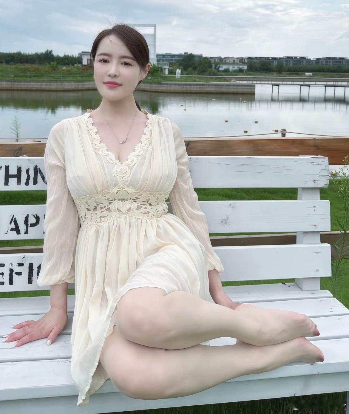 迷人的秘书小阿姨 ​​​
