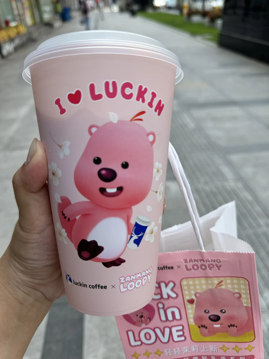 我也有loopy杯了！！！🥹🥹🥹🥹🥹