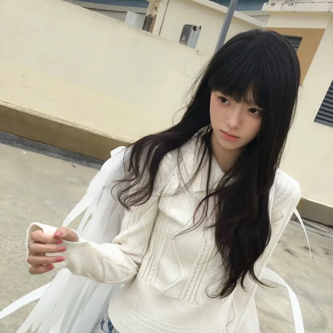 𝙒𝙚𝘾𝙝𝙖𝙩︳精选女生头像 