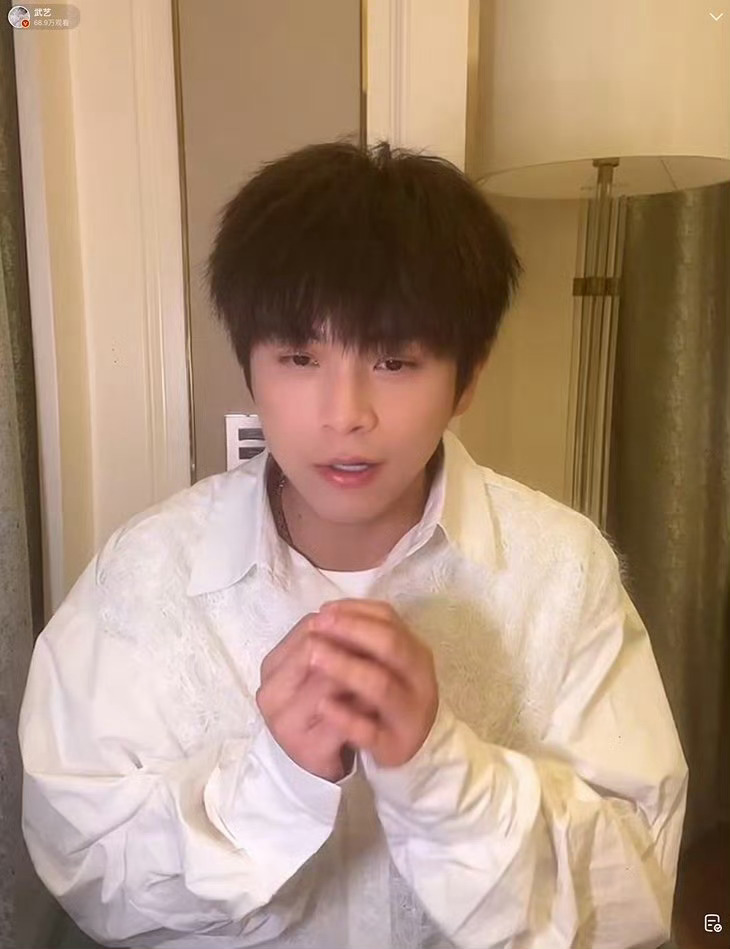 武艺直播 每次看武艺的直播，嘴角就没下来过！他的幽默感简直太治愈了，一天的疲惫都