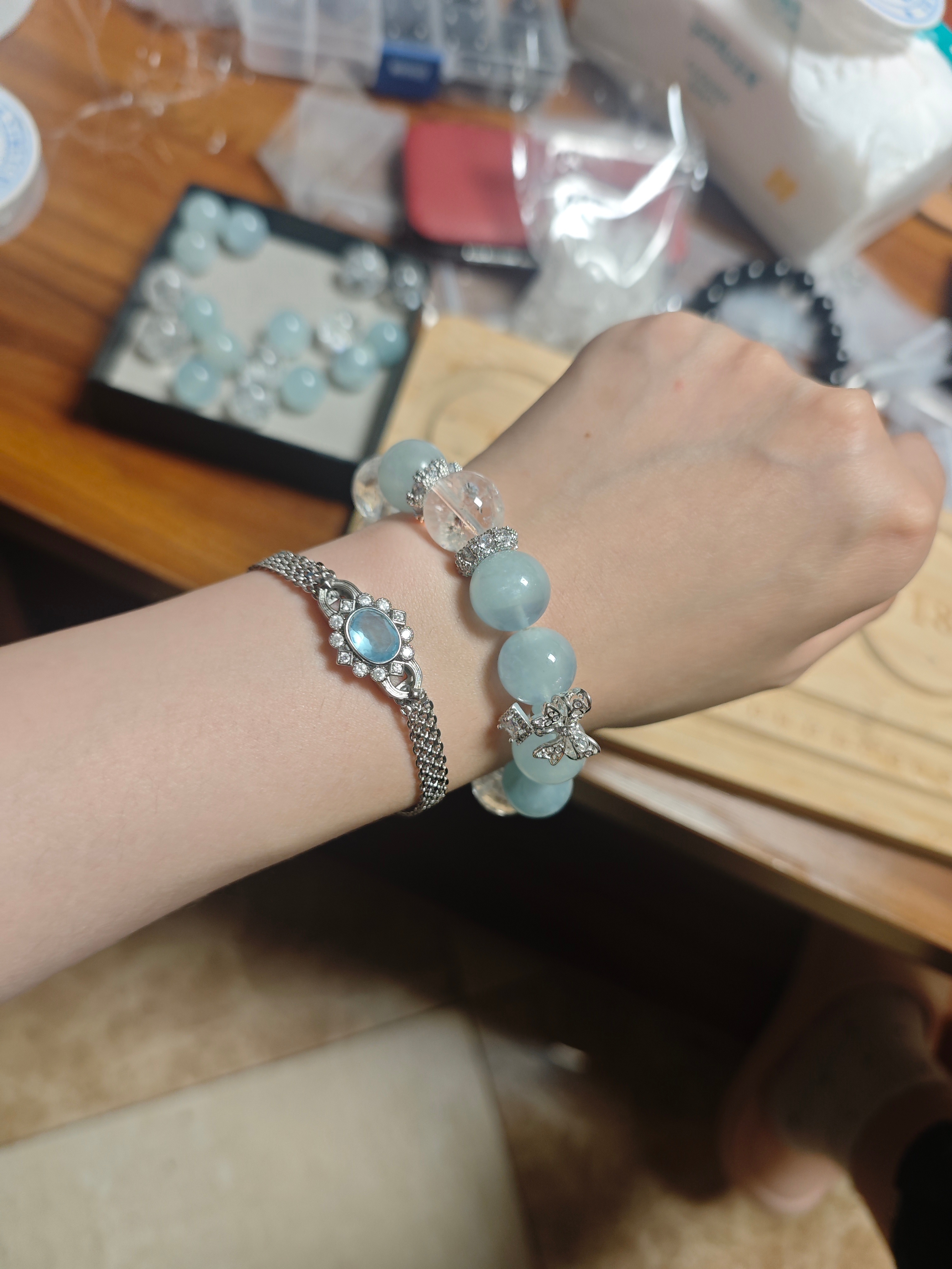 我的超强补水plus组合已上线，还是自己串比较省两串加起来还不到300，下次再买