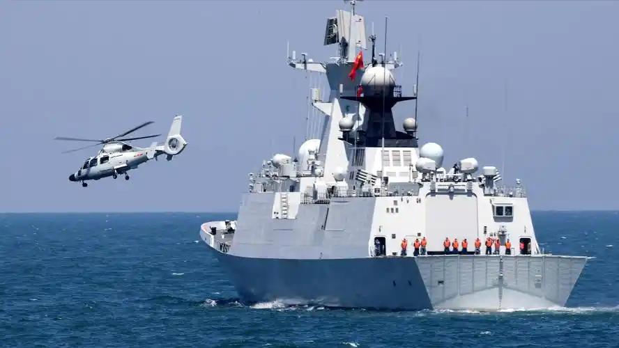 笑不活了！瞄准以色列军舰，一发导弹竟揍懵英国战舰
 
离谱乌龙突袭黎巴嫩海岸！真