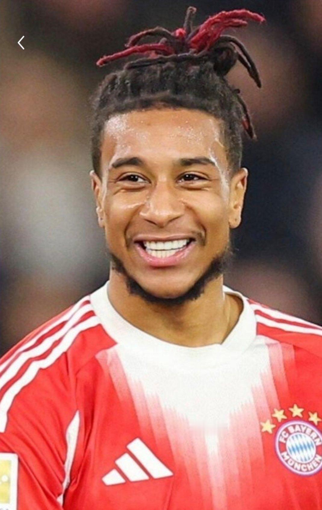 好喜庆一张莉，看着心里暖暖的