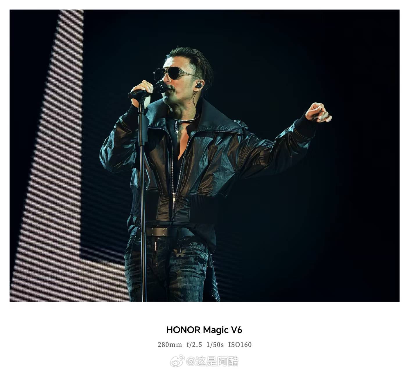 谢霆锋深圳演唱会排面没想到谢霆锋四十多岁这状态依旧能打，线条还是那么硬朗帅是真帅