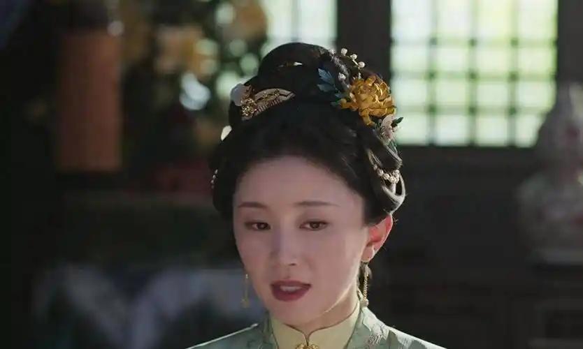 《兰香如故》里，林家二婶王凌霄是个好母亲，但也有点太自私。

  她只护着自己的