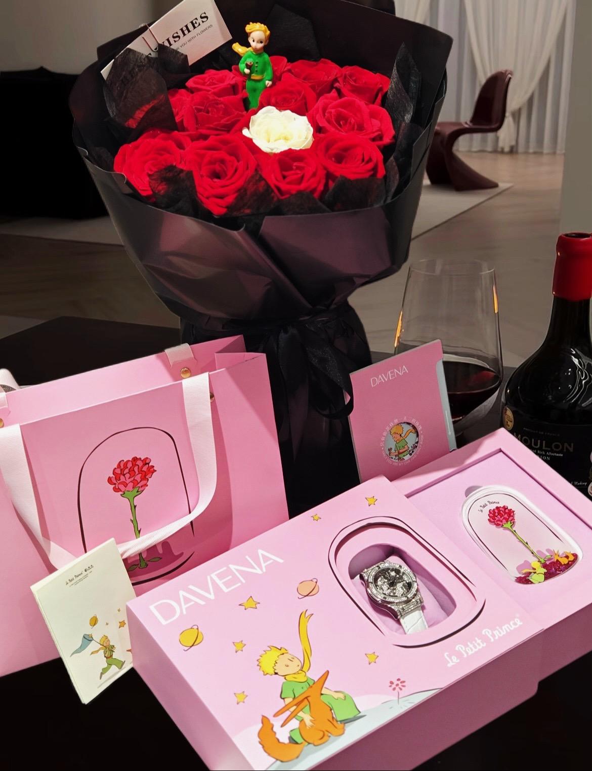 恋爱的开始应该从一束独一无二的红玫瑰我们俩