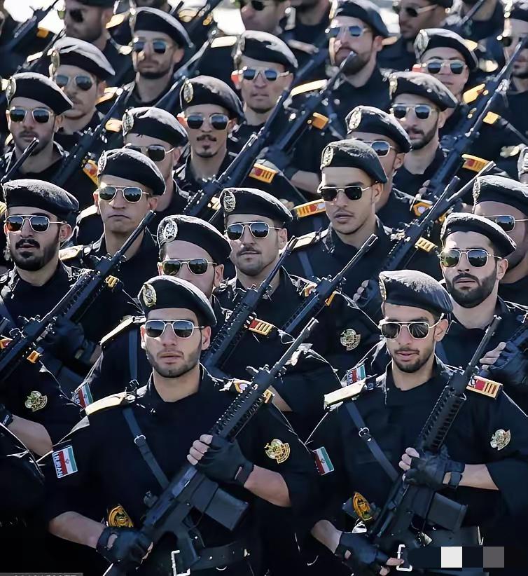 重磅消息！伊朗已经准备好硬刚美国。刚刚，伊朗伊斯兰革命卫队向外界宣布，伊朗所有导