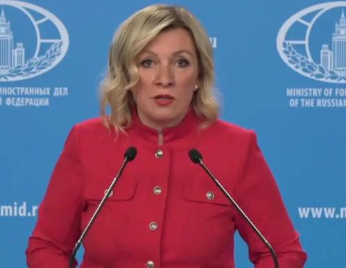 3月4日，俄罗斯外交部发言人扎哈罗娃在例行发布会上火力全开，她毫不客气地指出：美