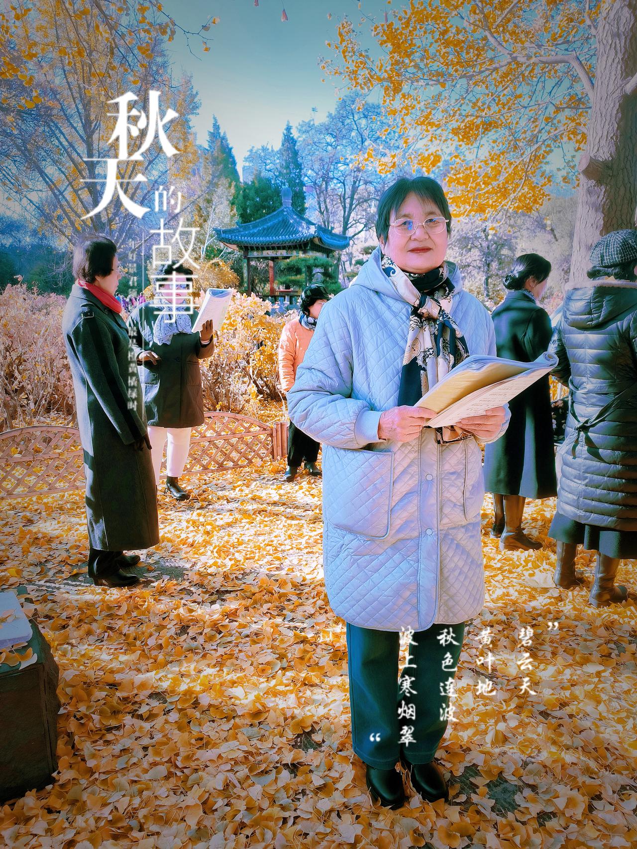 白色牛仔裤的流行，是我刷到董宇辉直播间里的画面时留意到的：他曾在困顿孤寂的日子里