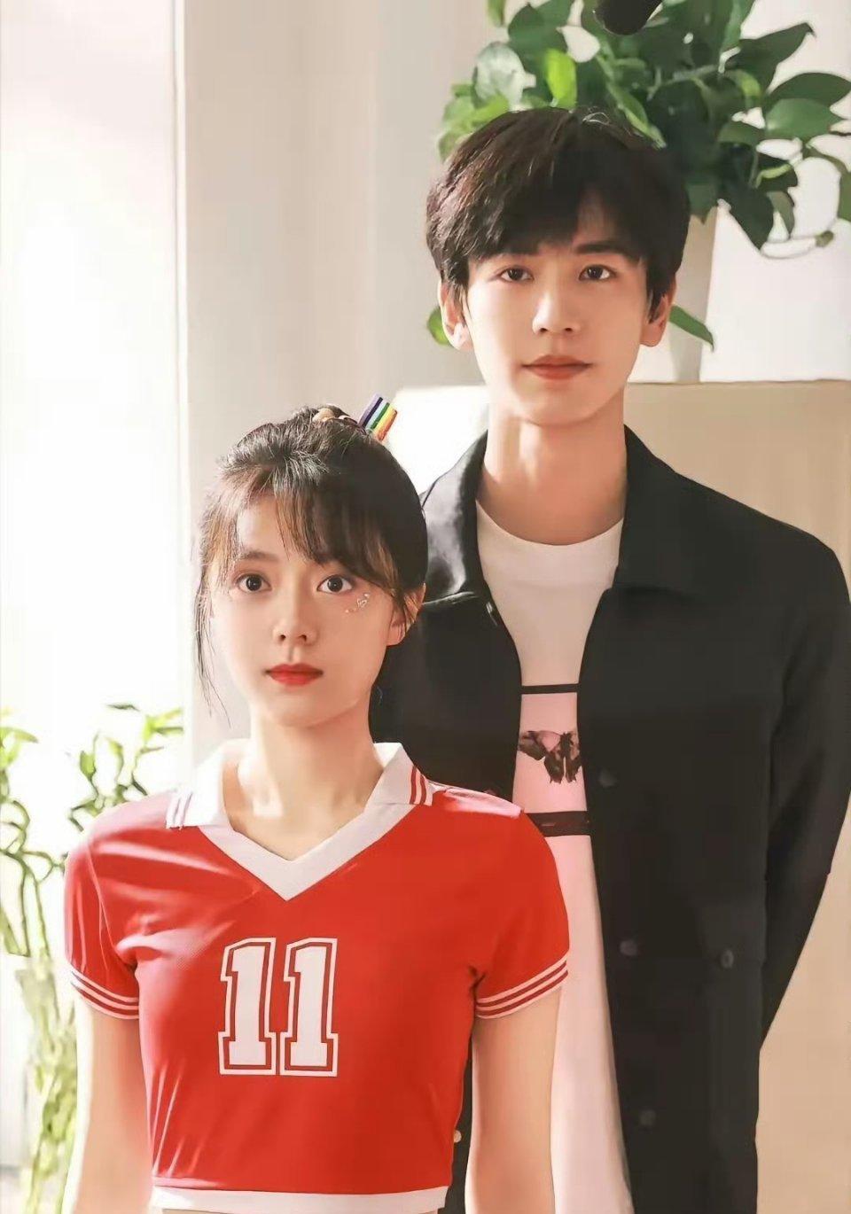你知道现在哪个女演员最不开心吗？当然是赵今麦了!​大夏天的，二十多集戏，背台词，