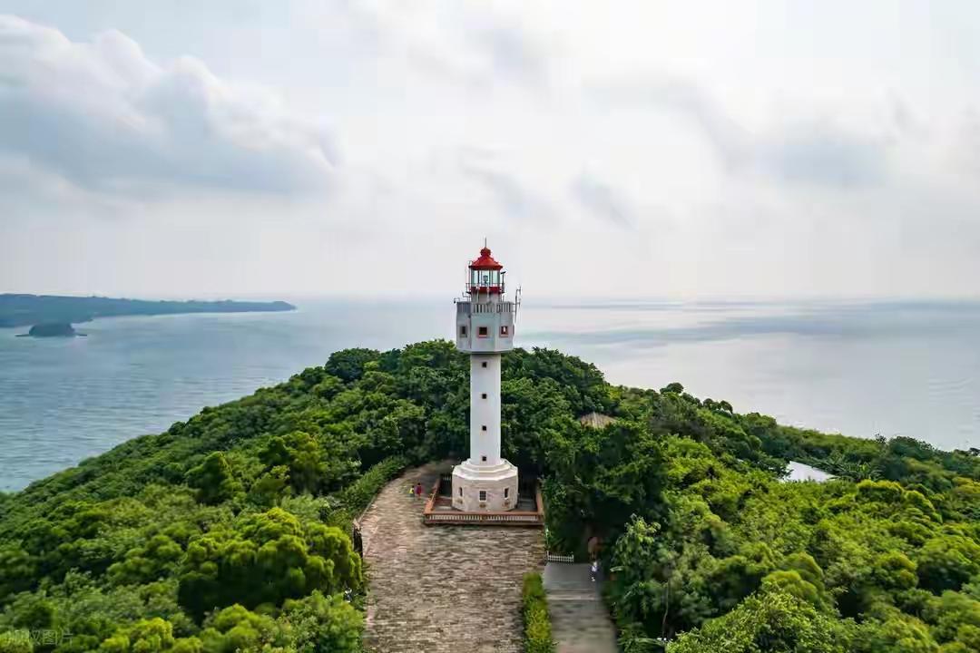 自媒体文案全新接地气写法（不用文笔、可加金句可不加、超好涨粉）。
 
全程大白话