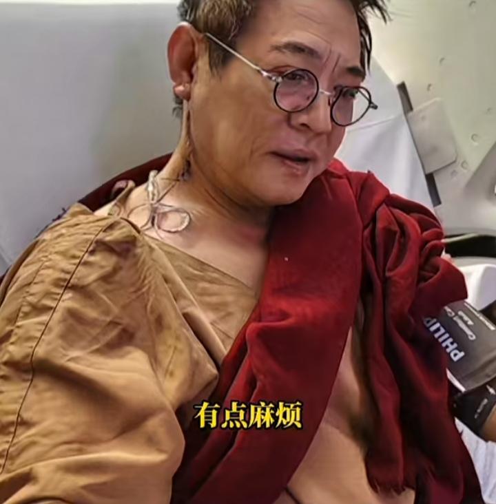 刷到没
李连杰最近的身体变化成谜
越来越年轻 堪称
医学奇迹
前段时间我记得
他