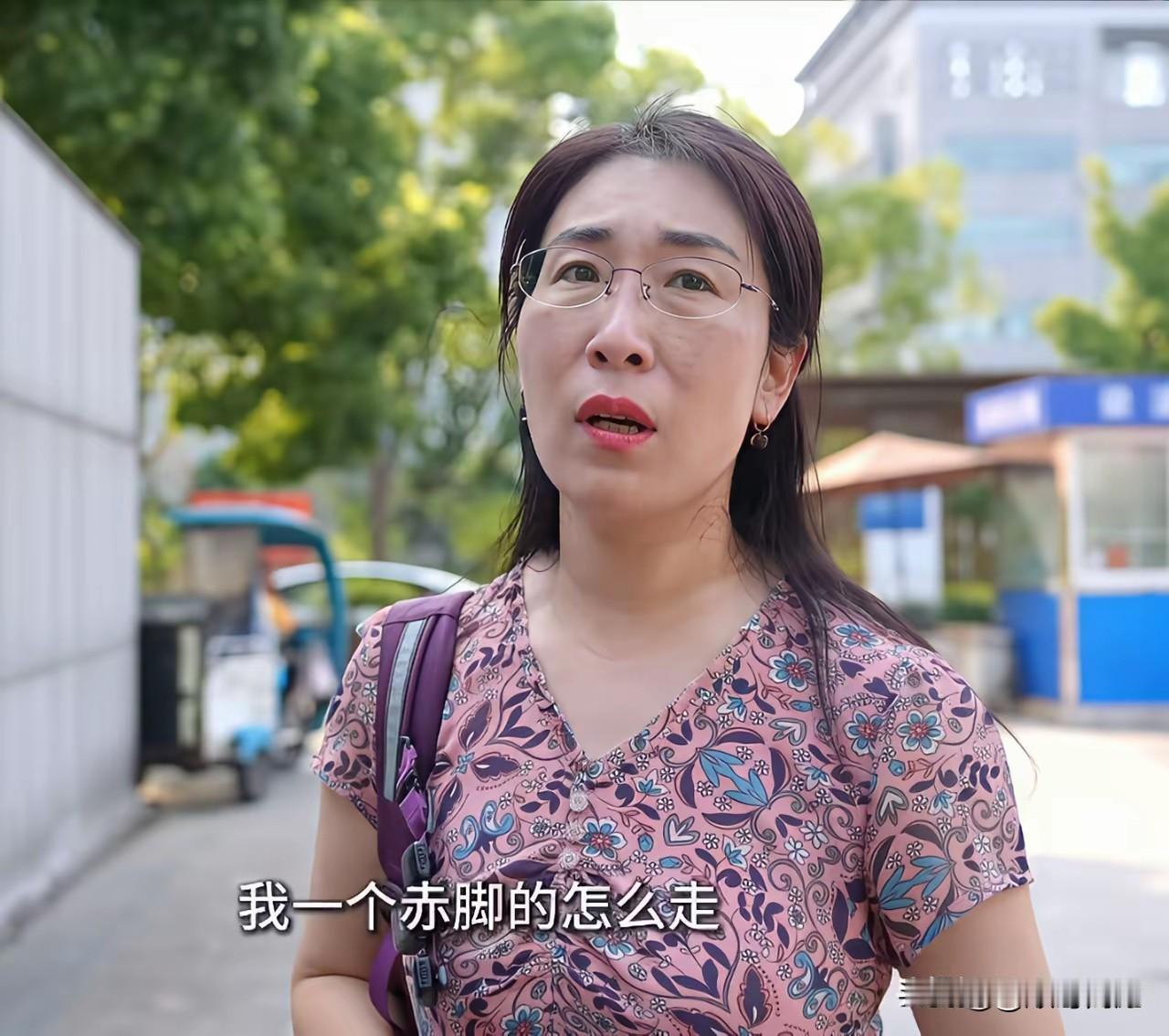朱女士最大的错误就是在患癌后没有离婚！现在即便再卖惨都没有用，舆论和法律对她毫无