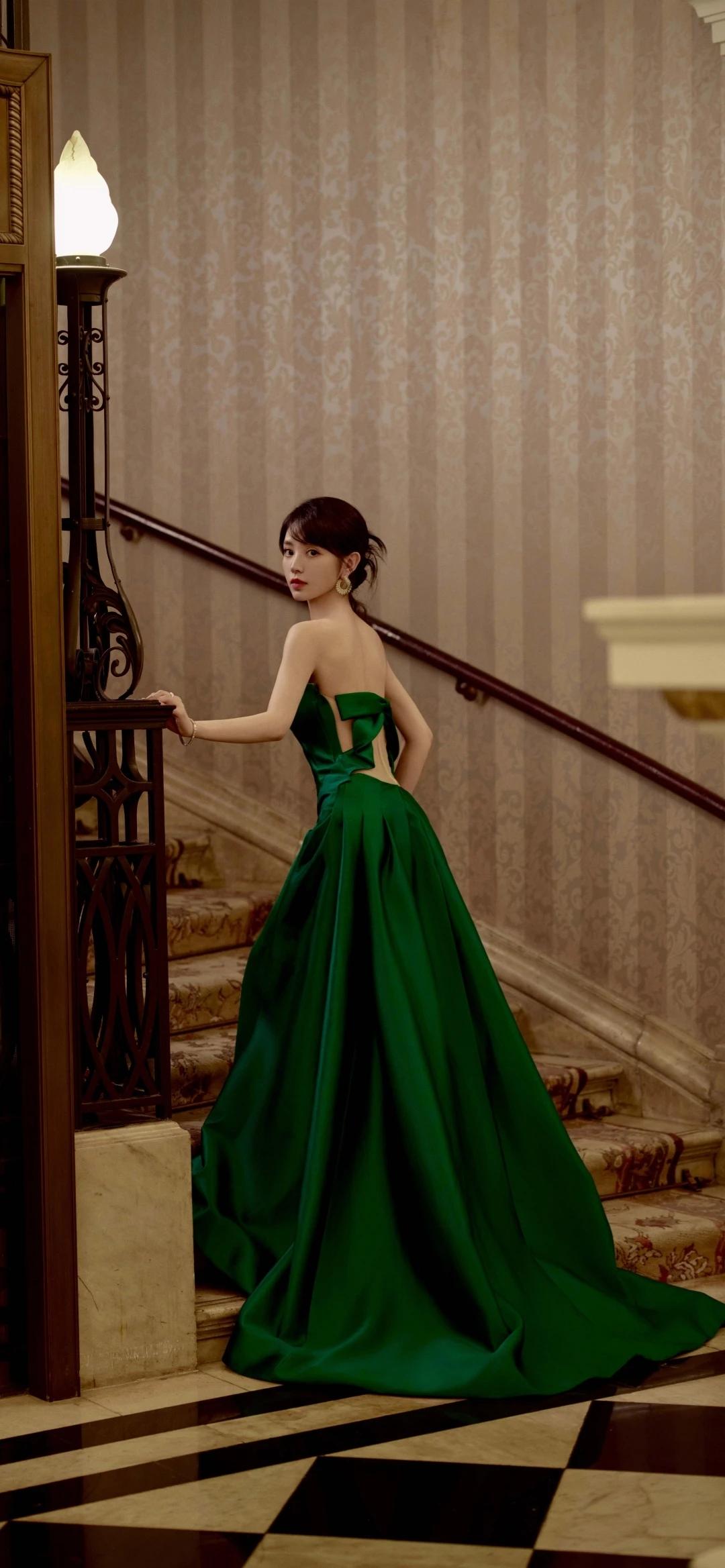 田曦薇。    绿色心情