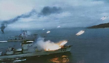 说句很多人不愿意承认的实话，台海一旦爆发战争，第一个被拖下水的就是我们。
 
很