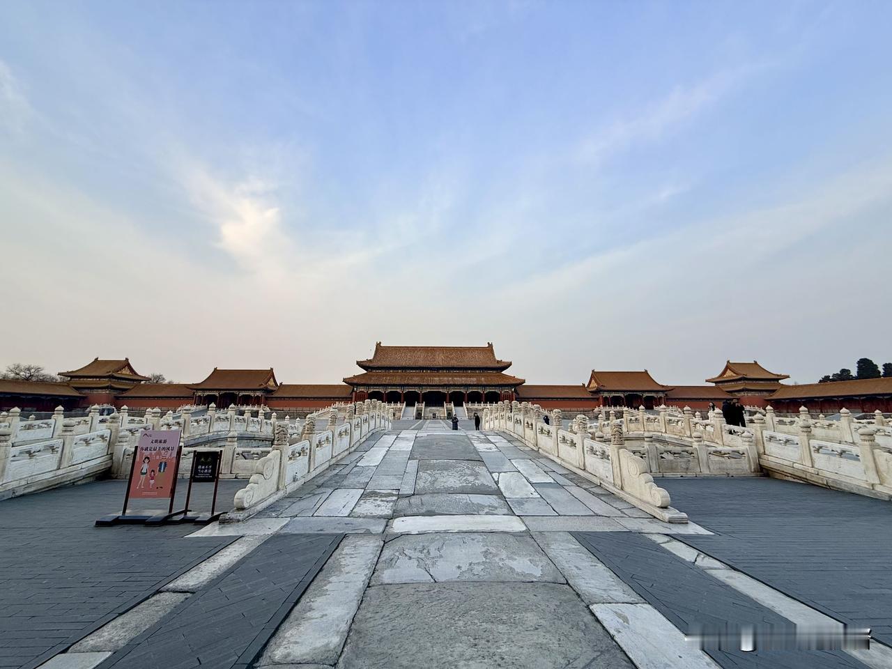 最近几天，世界要有大事发生！
极不寻常，中美俄，关乎世界未来！
拭目以待！
世界