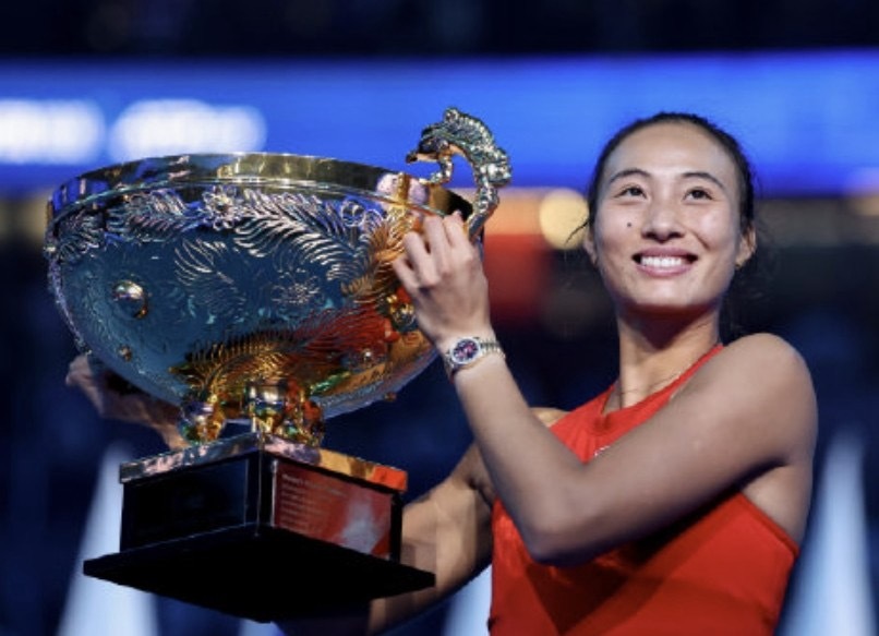 中网首夺1000赛冠军，郑钦文距离大满贯，只差最后一块拼图🏆郑钦文就差一个大满