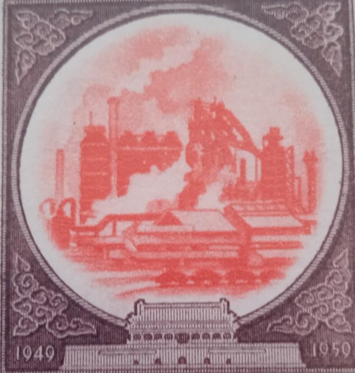 平台上有网友说:1949年一一1976年是一个伟大的时代，人民幸福的时代，社会风