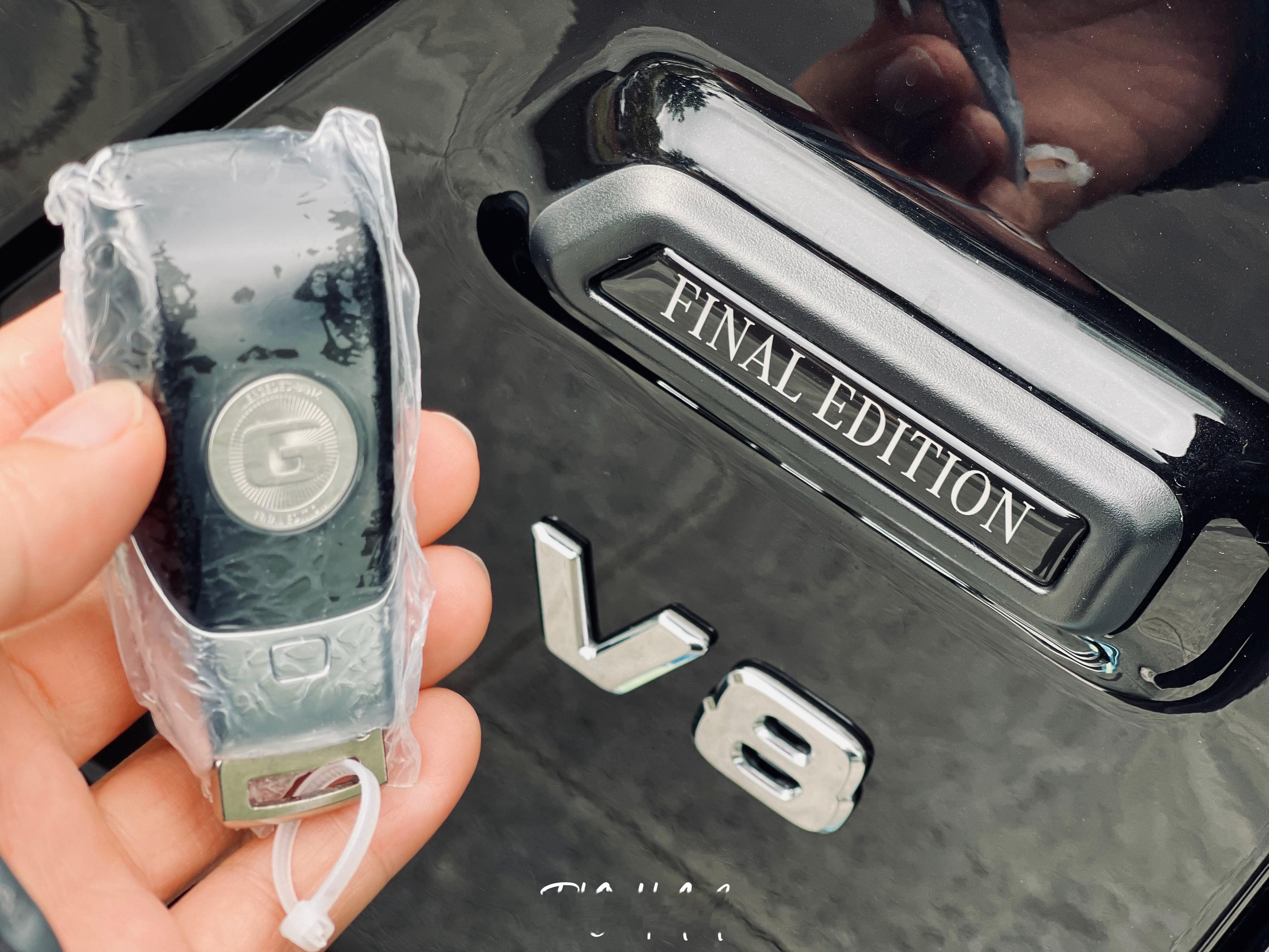 V8 G500 最终纪念版｜Final Edition三个颜色中的