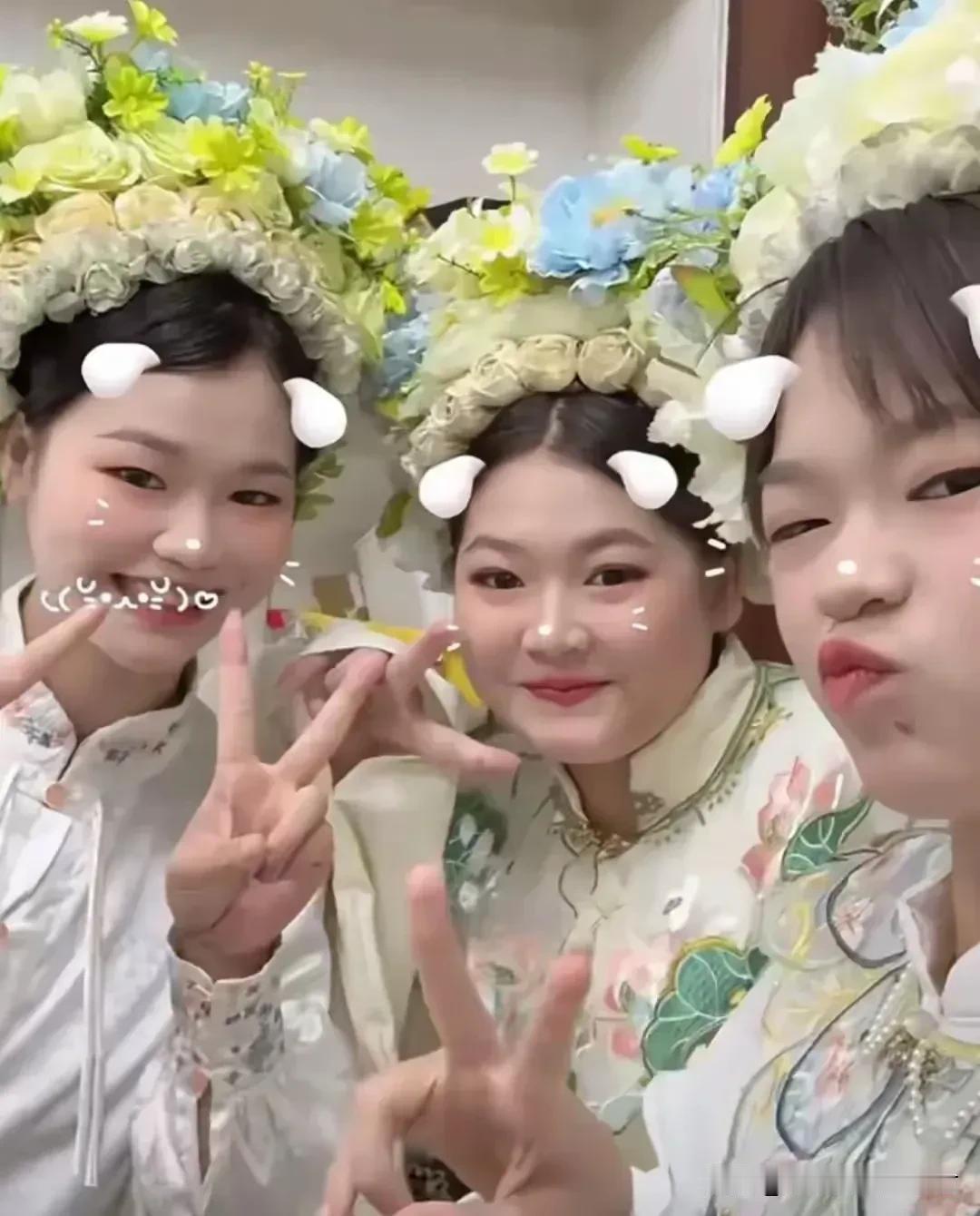 全红婵传奇丨婵宝受宠记
文/一味君

     婵宝者，全红婵之昵称也。其为岭南