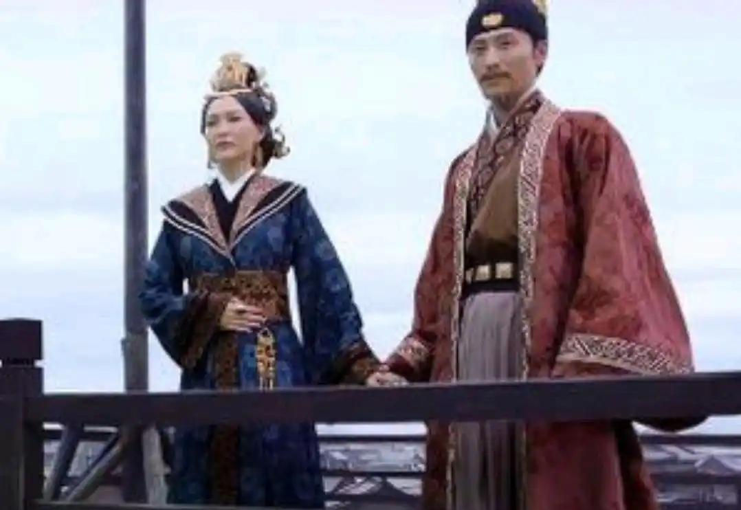 正史无实锤！萧太后与韩德让的“私生子”之谜，藏着辽国权力密码
 
北宋使者路振出