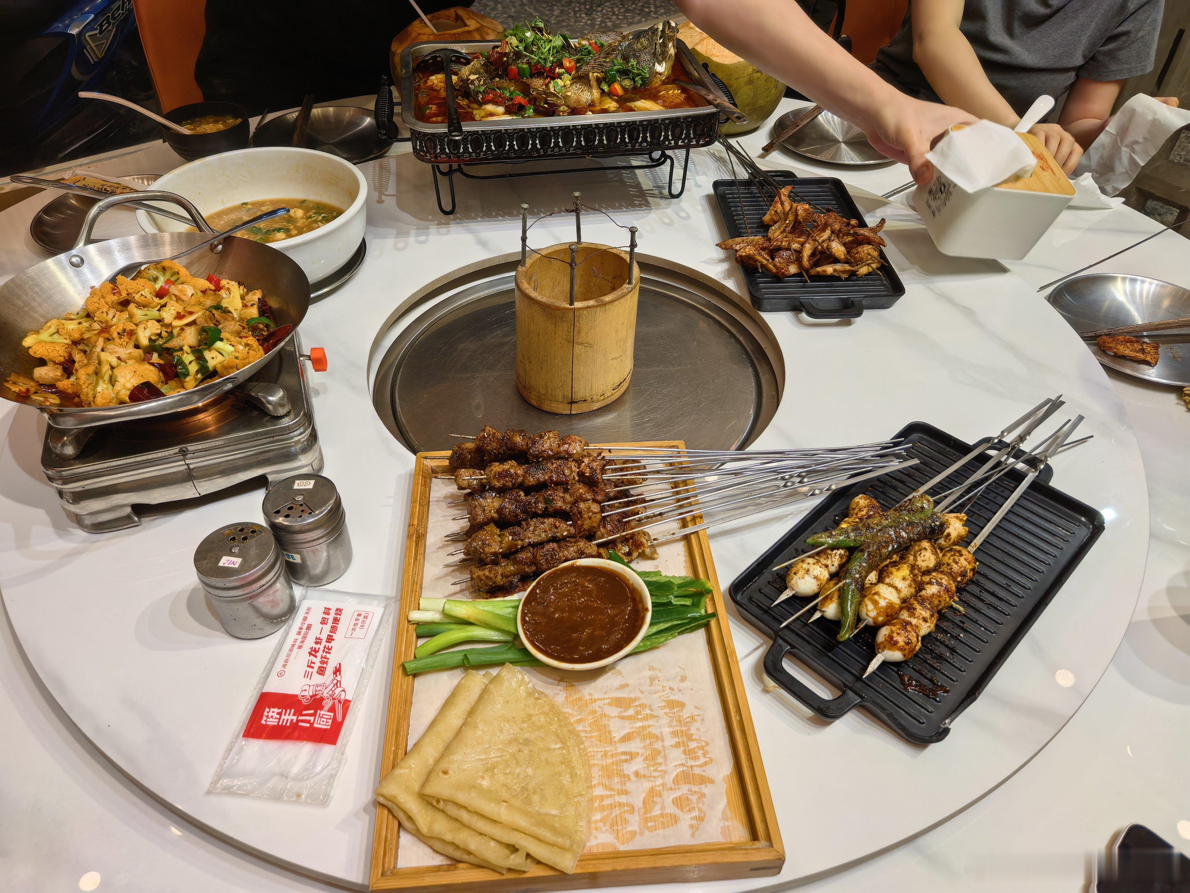 海外难得吃顿正宗的烧烤。印度尼西亚