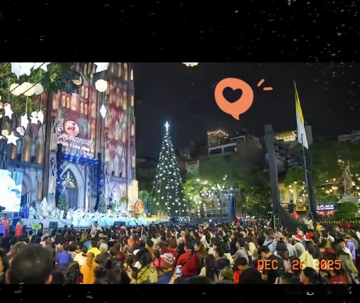 谁说洋节只是年轻人的狂欢？
越南把圣诞节过成“第二春节”，
背后根本不是单纯追潮