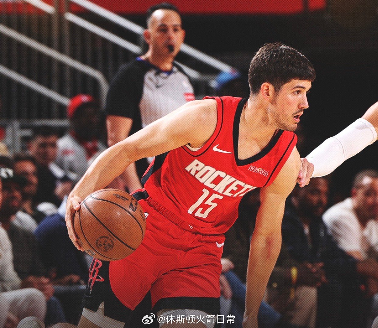 谢泼德：“我觉得大家现在打得都很放松，每个人都在做出正确、简单的传球选择。我们正