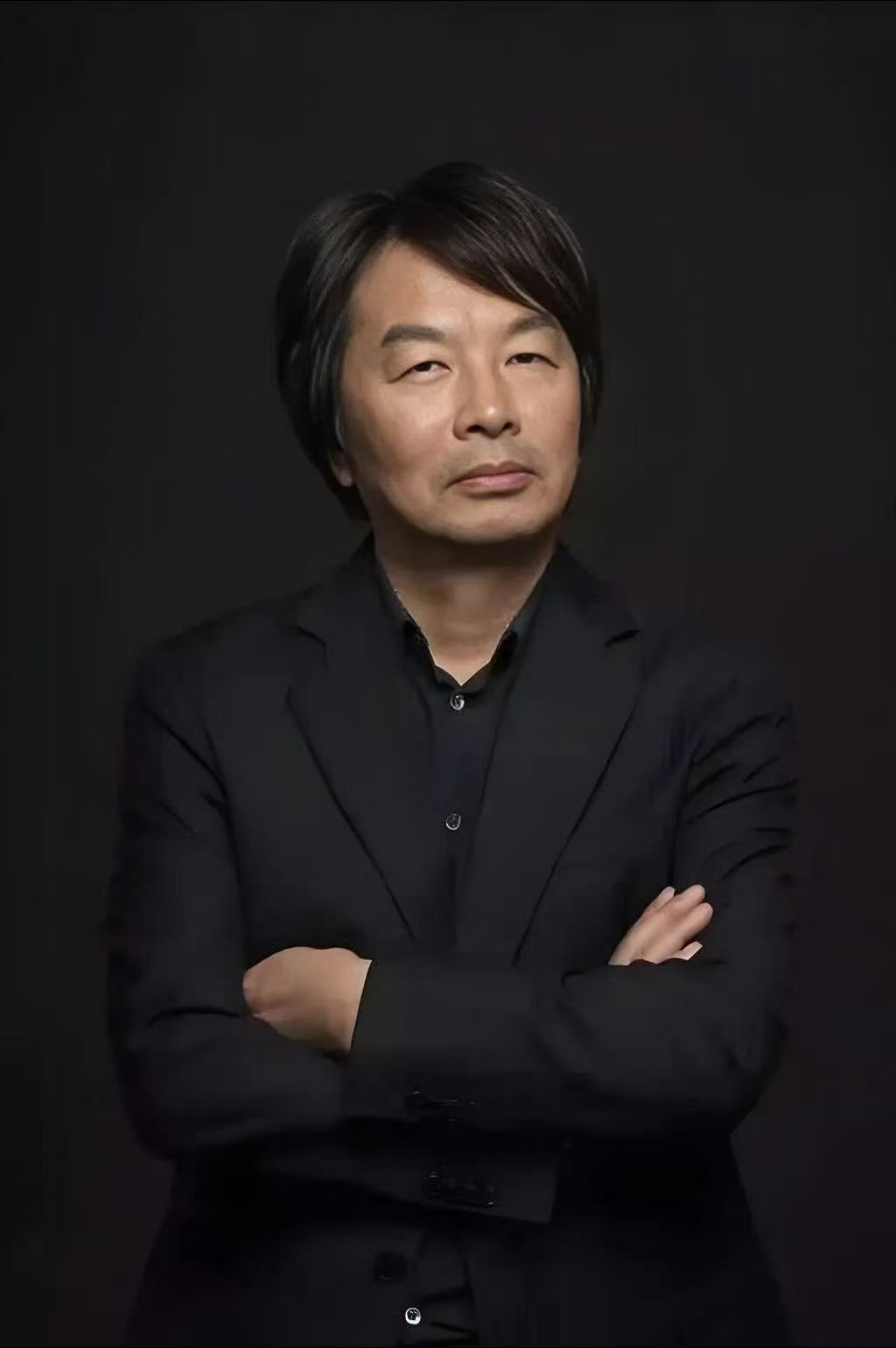 00后班主任帮学生追星刘震云一直很羡慕和老师关系好的人多数老师制止学生追星文学作