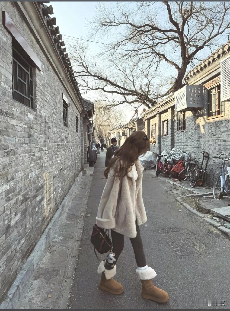 后来才发现，钱怎么存都不够，随着年龄每大一岁，自己所需要的也越多存钱 存钱真谛 