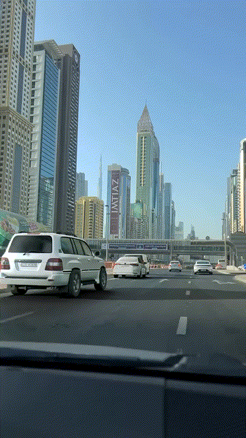 实现了开车气不过也能伸脚绊你的空白[得意]