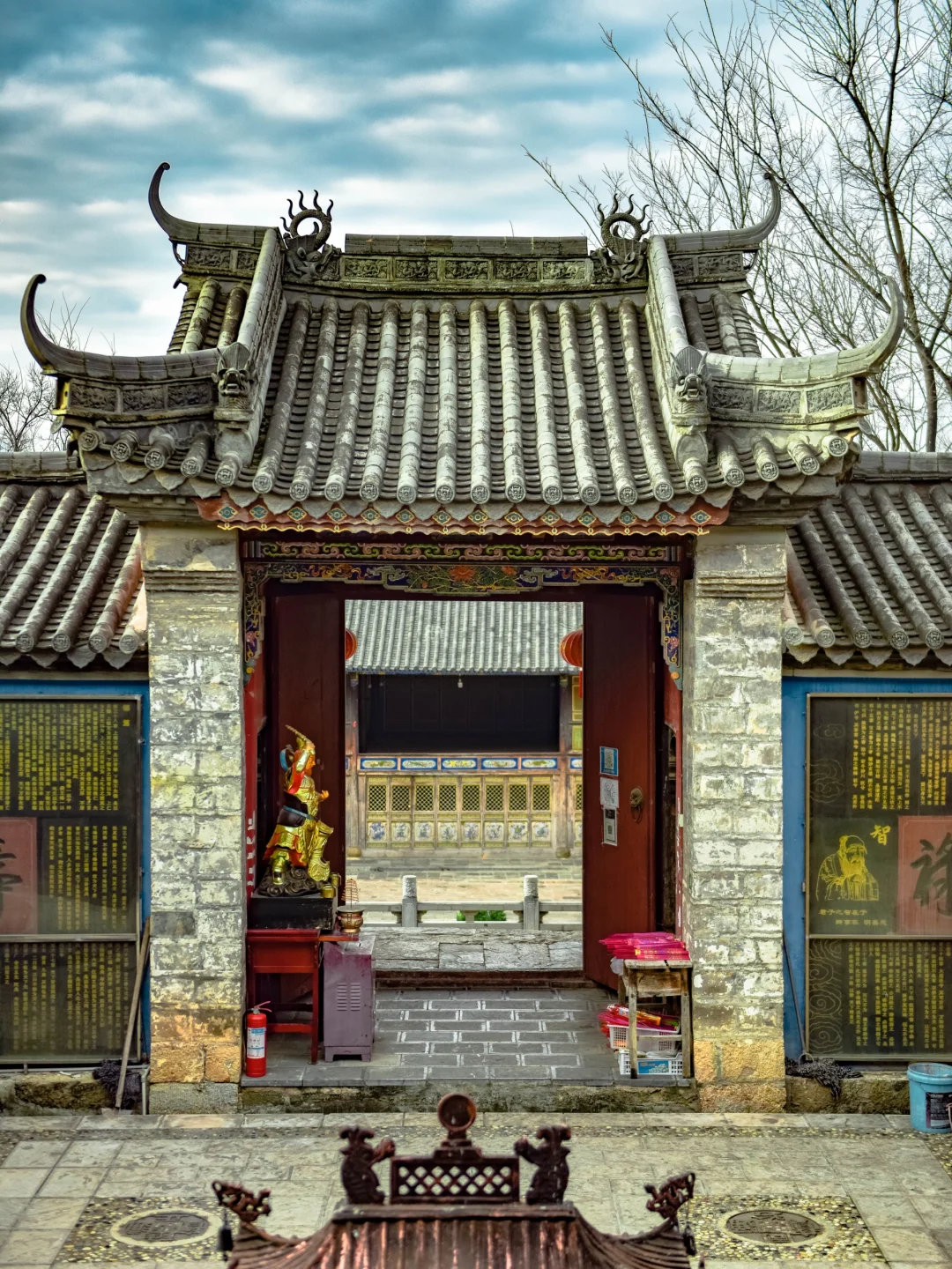 云南旅行 | 一个没有游客的滇北隐秘古镇