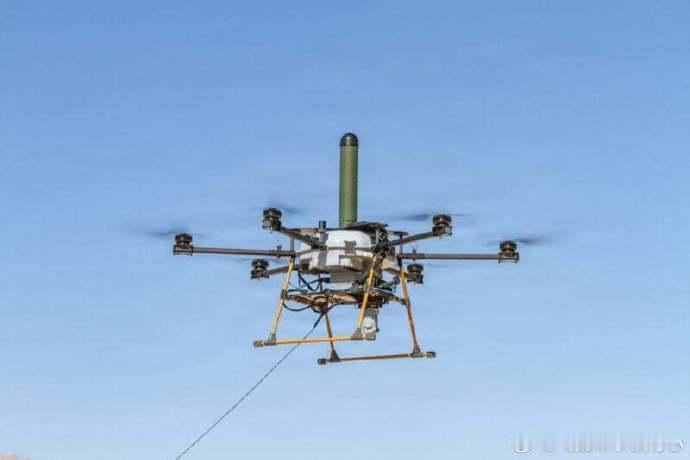 2025年11月3日，美军在加利福尼亚州欧文堡国家训练中心（Fort Irwin