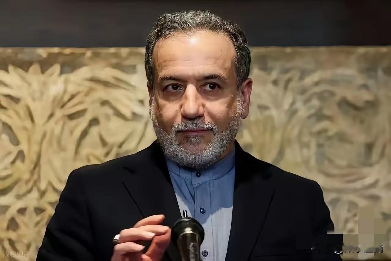 伊朗冲突坏消息！
伊朗称巴基斯坦不适合担任伊朗的调解人。伊朗国家安全与对外政策委