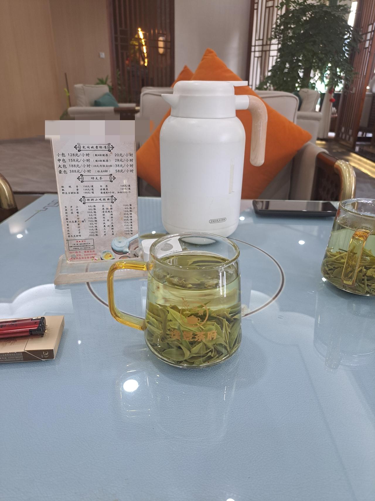 预制菜还有一个重灾区，那就是月子中心。好多宝妈砸锅卖铁都要去月子中心，结果吃的基
