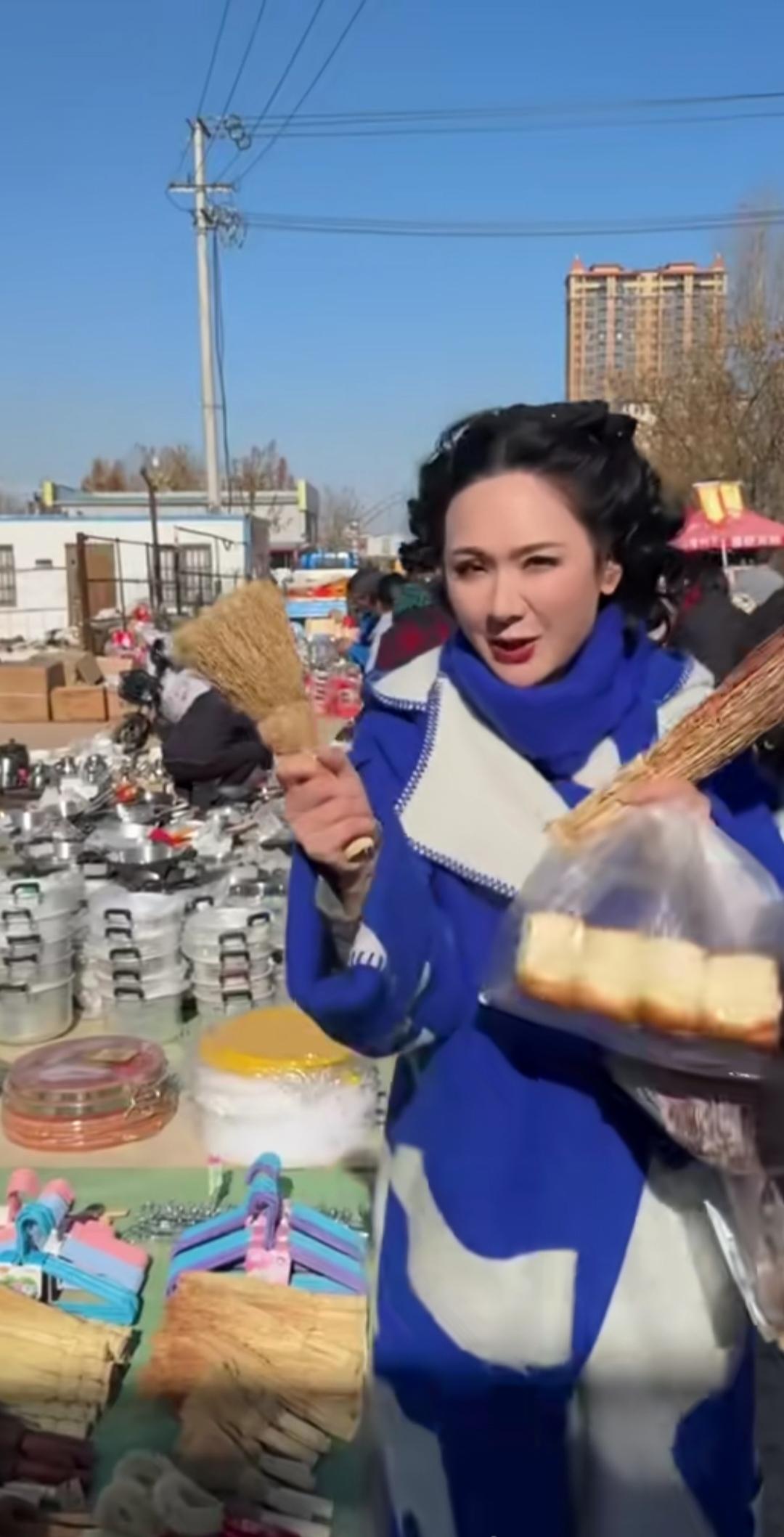 程莉莎，一个被爱的，会撒娇的公主。