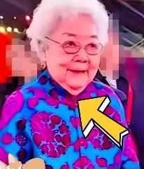 实在令人敬佩！身为正军级离休干部、享有3万多元月薪的人民艺术家田华，生活简朴，每